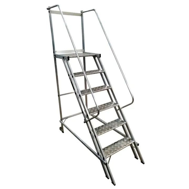 Escada Plataforma Trepadeira 5 Degraus 1,50m ESCALEVE-TRE-1,50